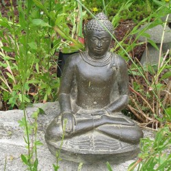 Statuette de Bouddha prenant la terre à témoin 40cm