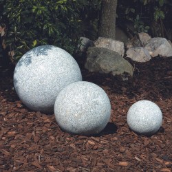 Boules déco pour le jardin diamètres variables