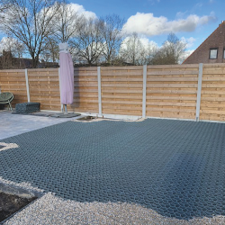 Terrasse en cours de remplissage graviers