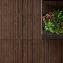 Dalle clipsable marron pour aménagement sol jardin