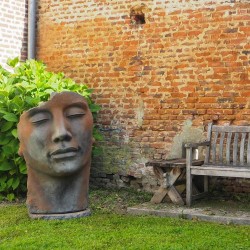 Decoration exterieur statue visage homme