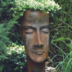 jardinière pierre reconstituée visage fleur
